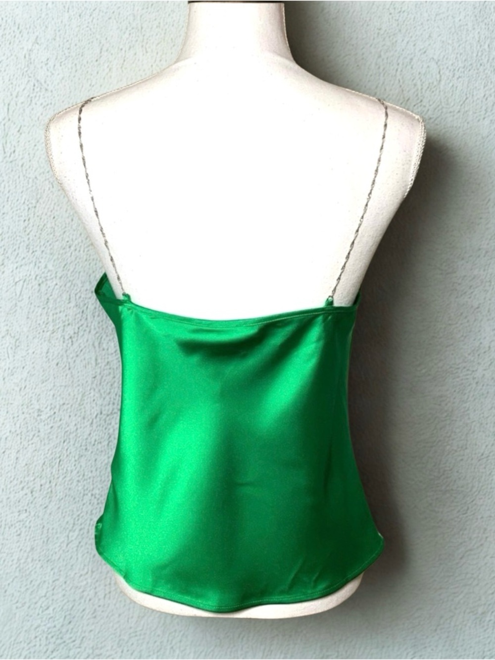 Nicole Miller Emerald‎ Green Satin Camisole Women Small NWT - Picture 2 of 7